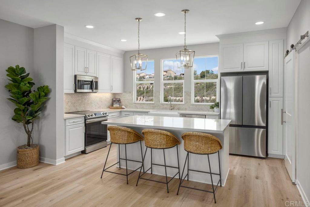 2639 Allium Way, Carlsbad CA 92008