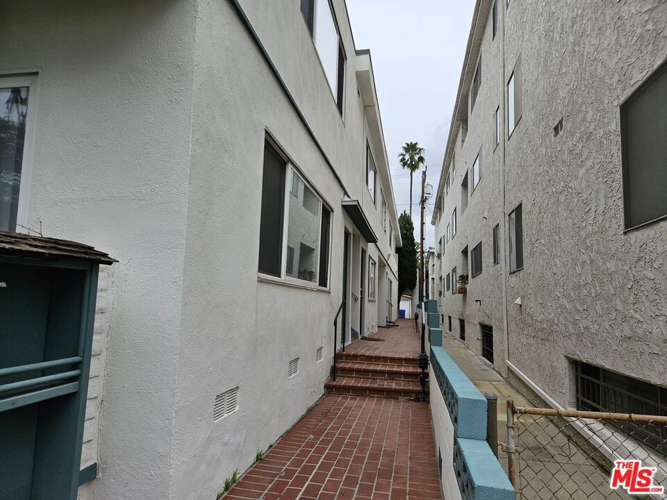 1013 12th Street