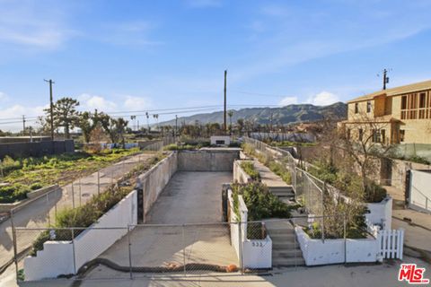 Photo of 533 Swarthmore Avenue, Pacific Palisades, CA 90272 (MLS # 26694195)