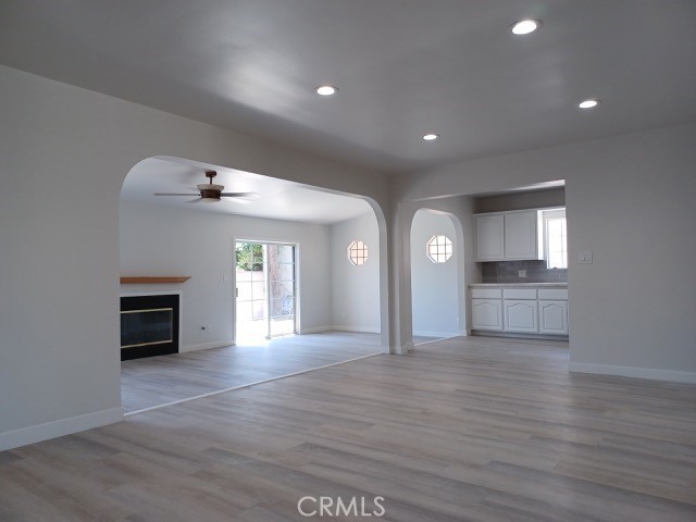 516 W 228th Street