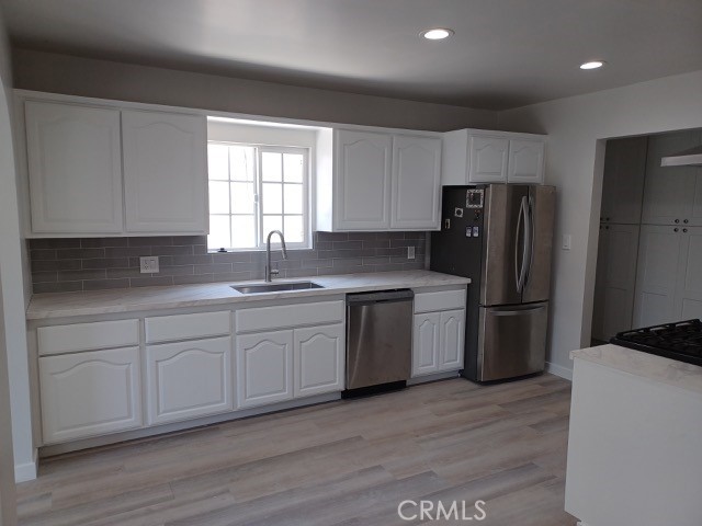 516 W 228th Street