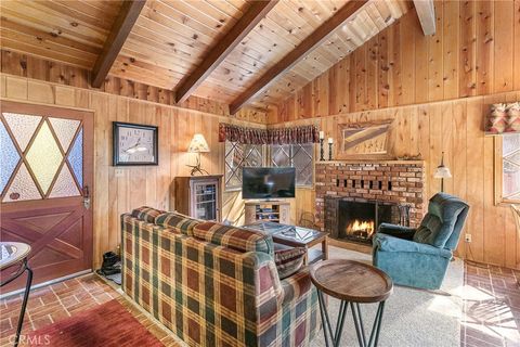 Photo of 748 Lake, Lake Arrowhead, CA 92352 (MLS # IG26081241)