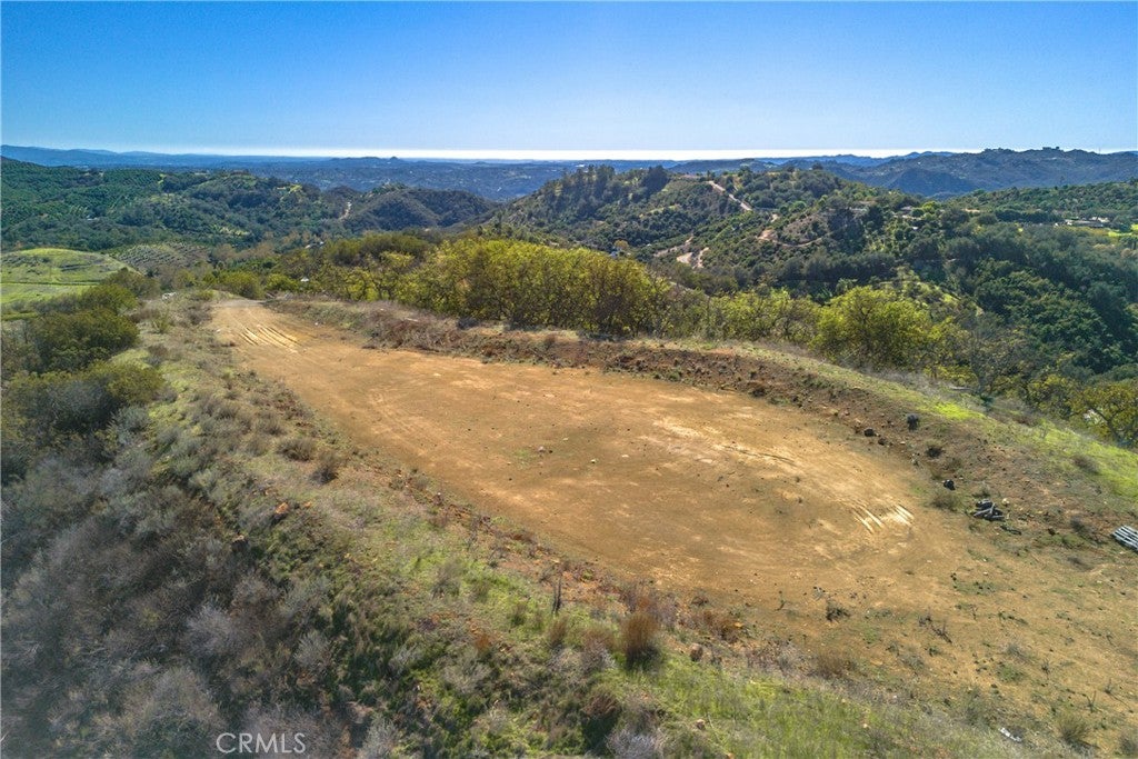 4 Carancho Road
