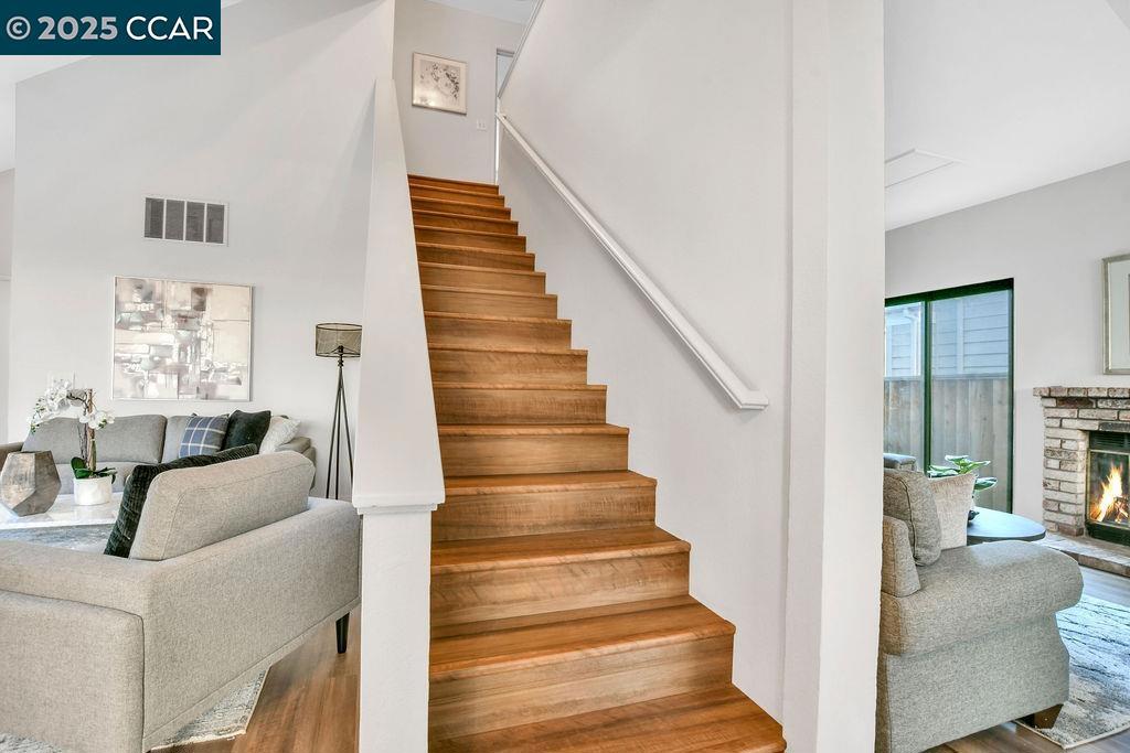 DEER CREEK - Residential