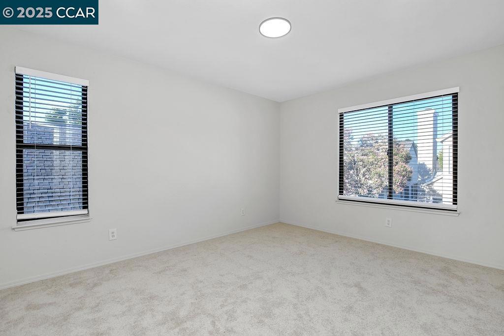 DEER CREEK - Residential