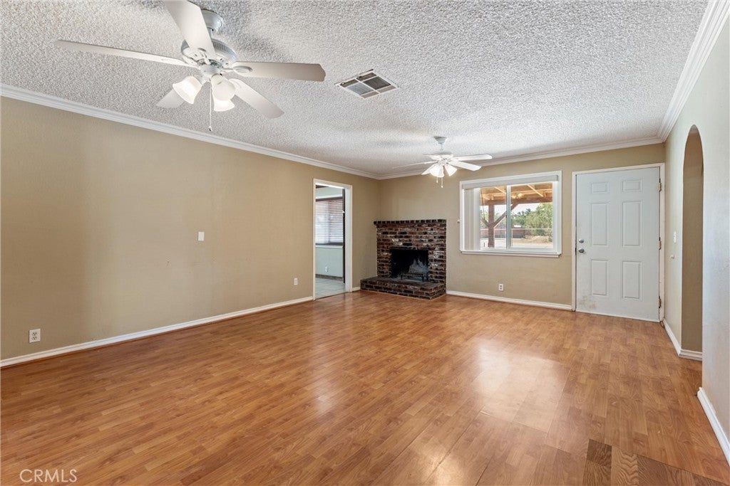 1729 W Avenue N-8