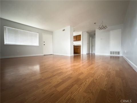 16737 arbor huntington beach ca 92647