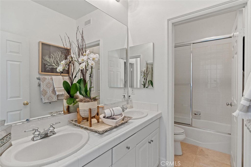 Treviso (TREV) - Residential Lease