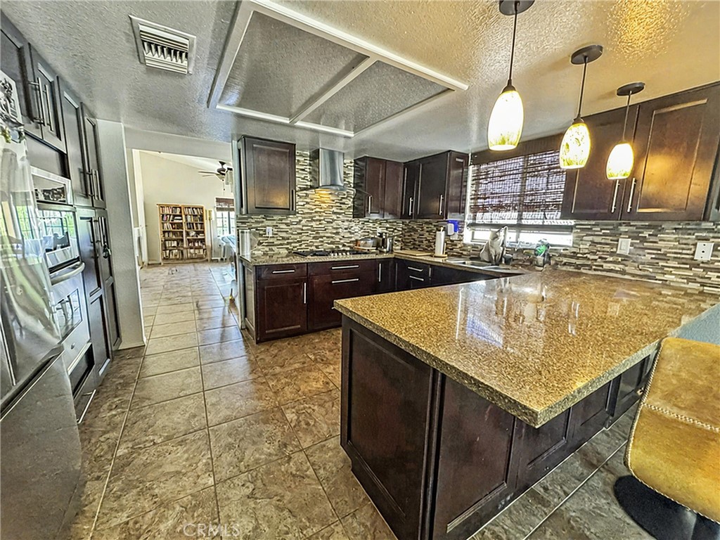 29540 Avenida La