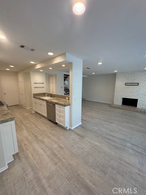 4455 W Coast 23