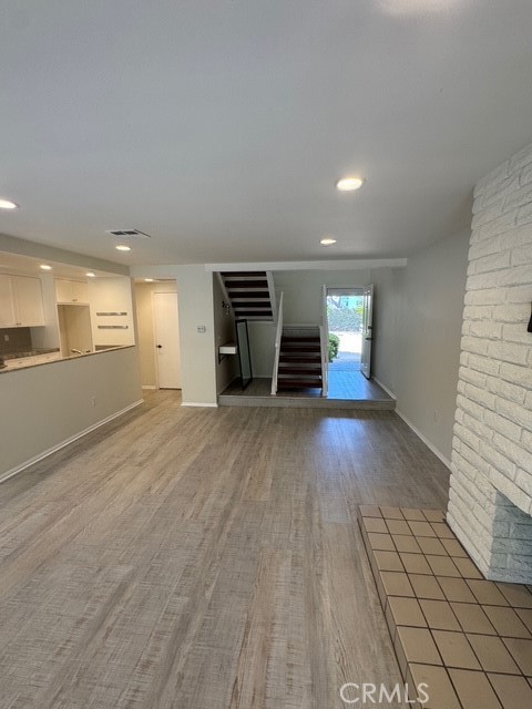 4455 W Coast 23