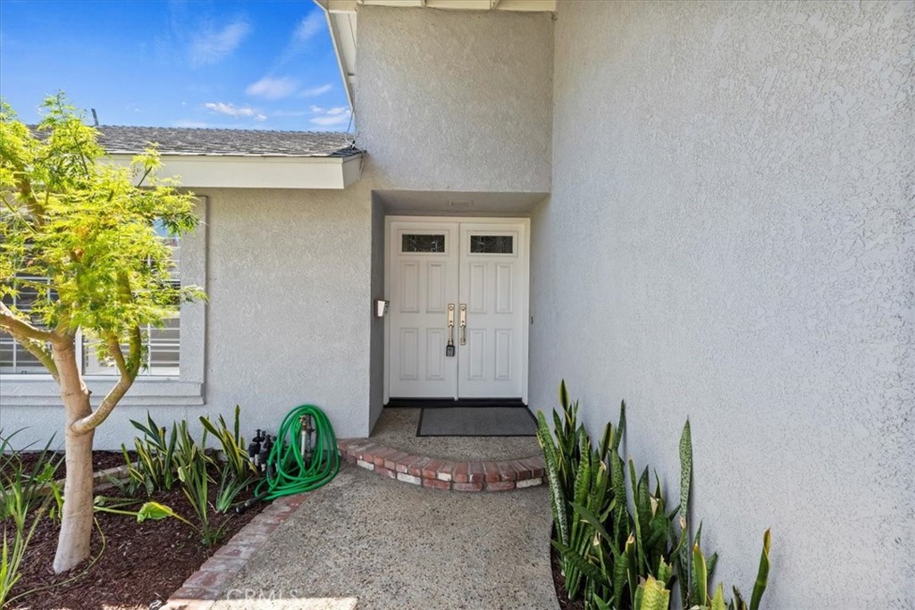 5832 Roxbury Court