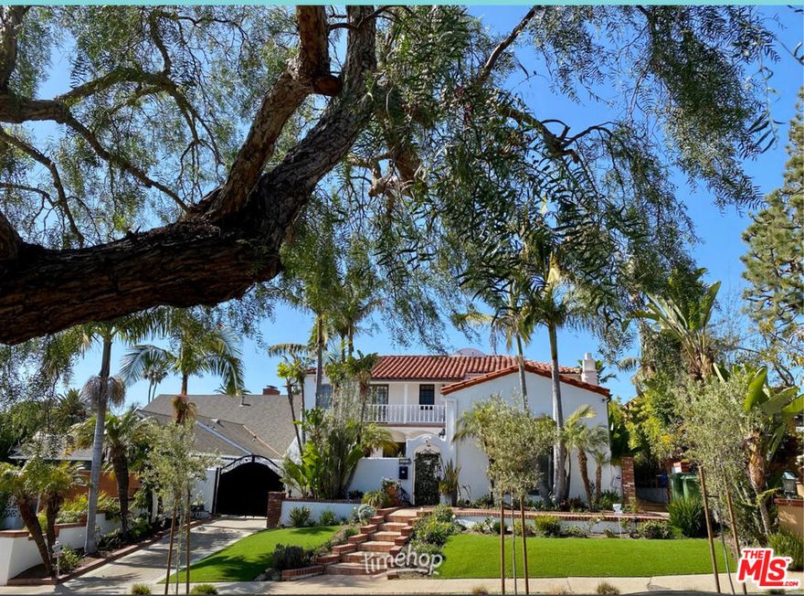 Rebuild opportunity in Prime Pacific Palisades Location. This 8,147-square-foot lot offers a rare opportunity to rebuild in the coveted Via De Las Olas Bluffs neighborhood. The property, located at 333 Lombard, was a cherished home for over 37 years and boasts an A+ location on one of the most sought-after streets in town. The previous 1929 Spanish home was 4,782 square feet with five bedrooms, five bathrooms, and a pool. The Environmental Protection Agency (EPA) Phase 1 and Phase 2 remediation have been completed. Situated just minutes from Palisades Village, Potrero Canyon access trails, and the best of Pacific Palisades coastal living, this is an exceptional chance to create your dream home.
