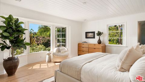 Tiny photo for 29701 Baden Place, Malibu, CA 90265 (MLS # 26661157)