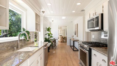 Tiny photo for 29701 Baden Place, Malibu, CA 90265 (MLS # 26661157)