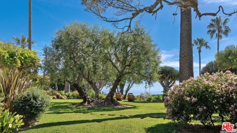 Tiny photo for 29701 Baden Place, Malibu, CA 90265 (MLS # 26661157)