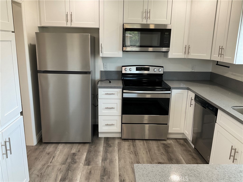 336 W La Veta Avenue D