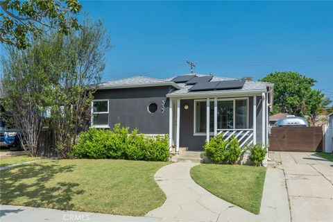 Photo of 337 W Hillsdale St, Inglewood, CA 90302 (MLS # SR26062905)