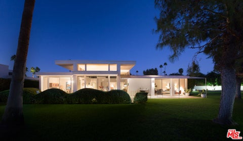 Photo of 2765 S Kings Road, Palm Springs, CA 92264 (MLS # 26984771)