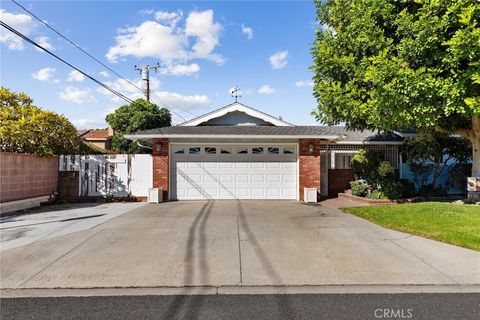 Tiny photo for 8362 Lubec St, Downey, CA 90240 (MLS # SB25274756)