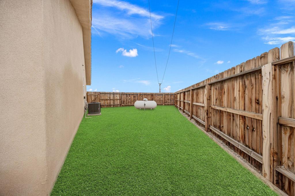 1351 Brentwood Avenue