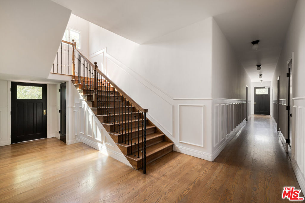 Properties 4 2191 El Sereno Avenue