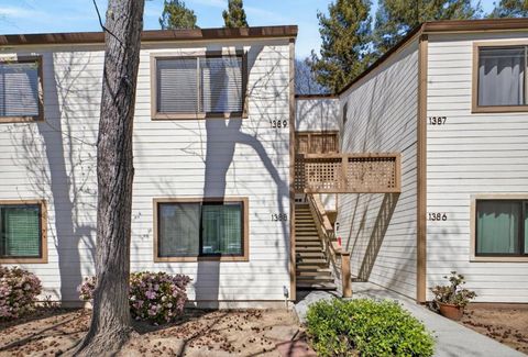 Photo of 1388 Meadow Ridge Circle, San Jose, CA 95131 (MLS # ML82039023)