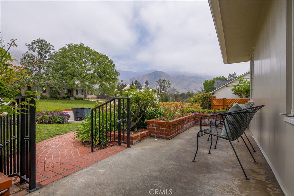 listing image 130727631585498943248
