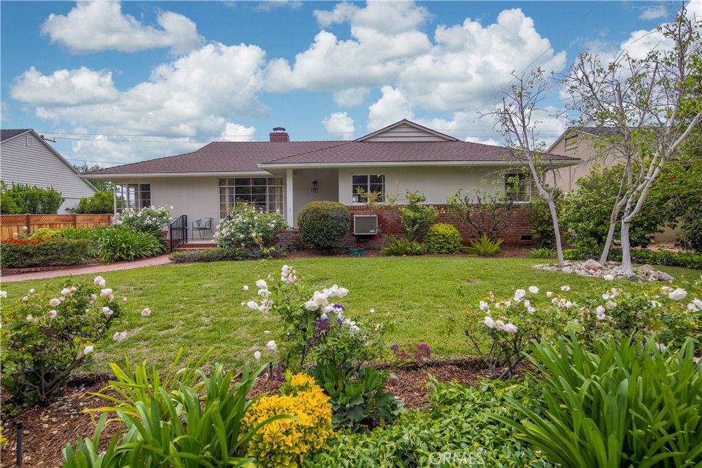 listing image 130726890041842439893
