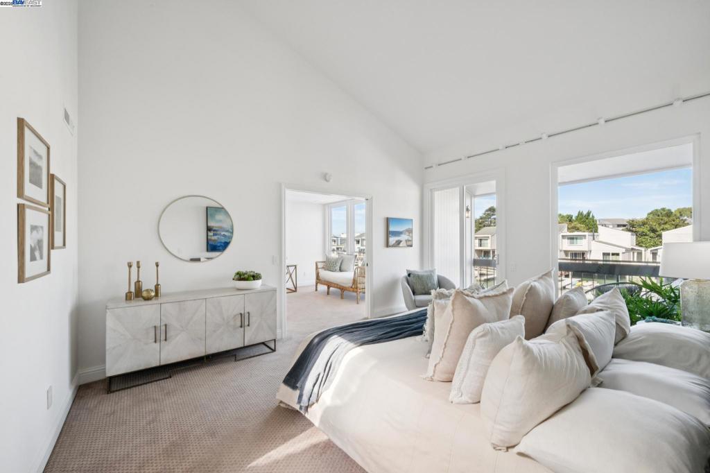 BALLENA BAY - Residential