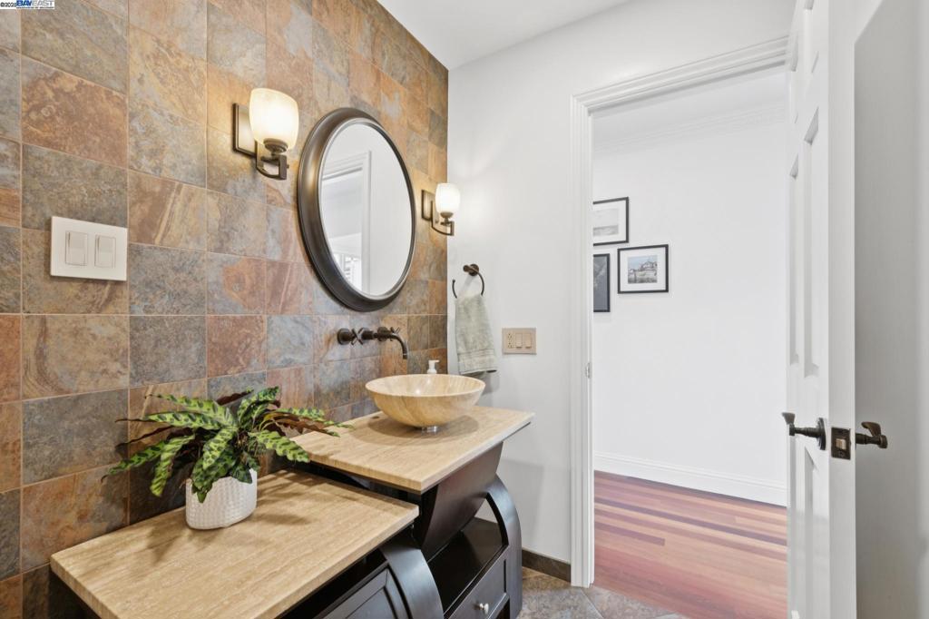 BALLENA BAY - Residential