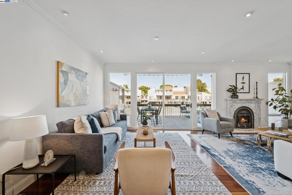 BALLENA BAY - Residential