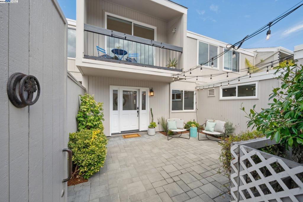 BALLENA BAY - Residential