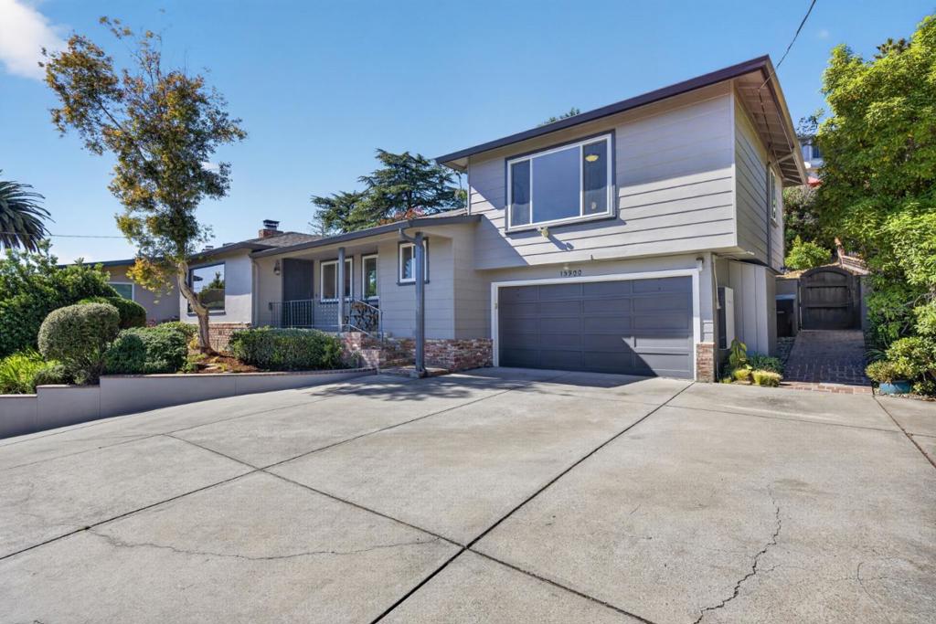 15900 Alum Rock Avenue