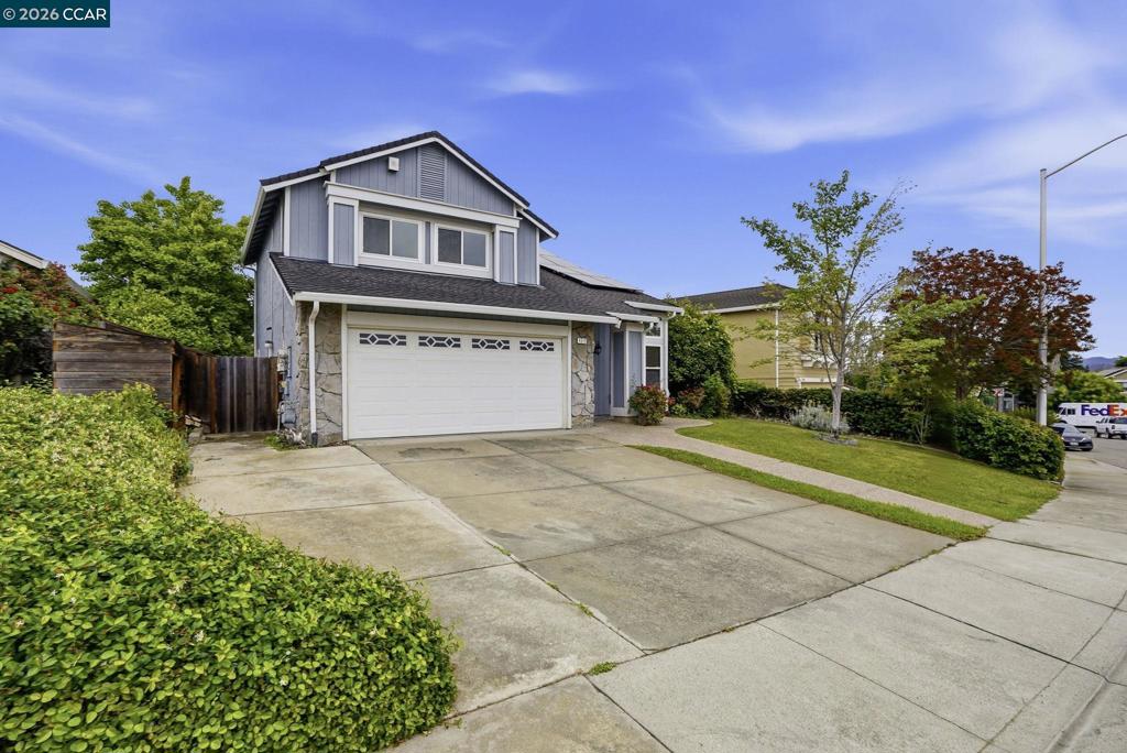4512 Deer Ridge Way