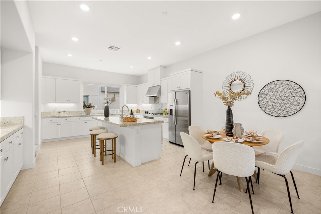 1866 S Westside Drive 26