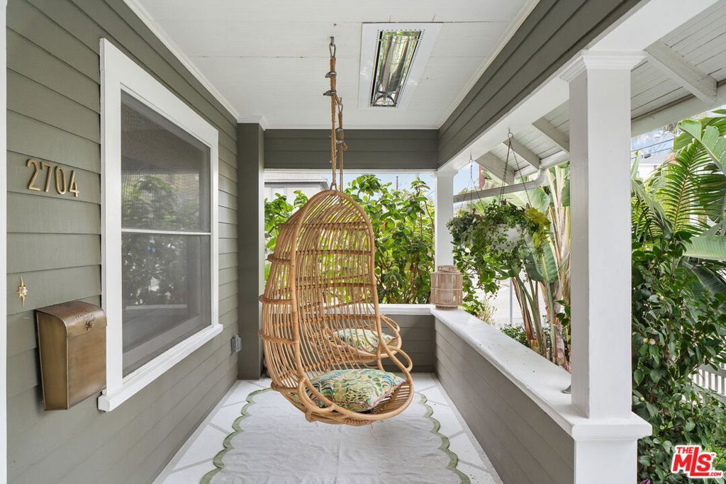 Photo of 2704 3rd Street, Santa Monica, CA 90405 (MLS # 26669881)