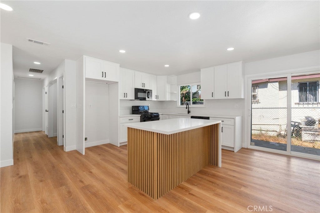 329 E 109th