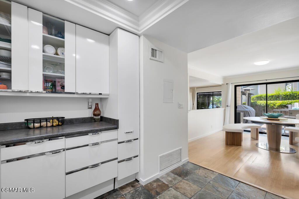 Westlake Bay-728 - 728 - Residential