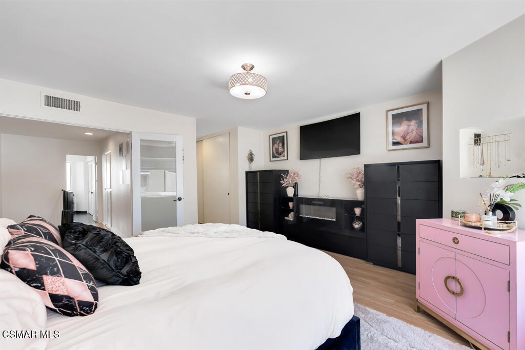 Westlake Bay-728 - 728 - Residential