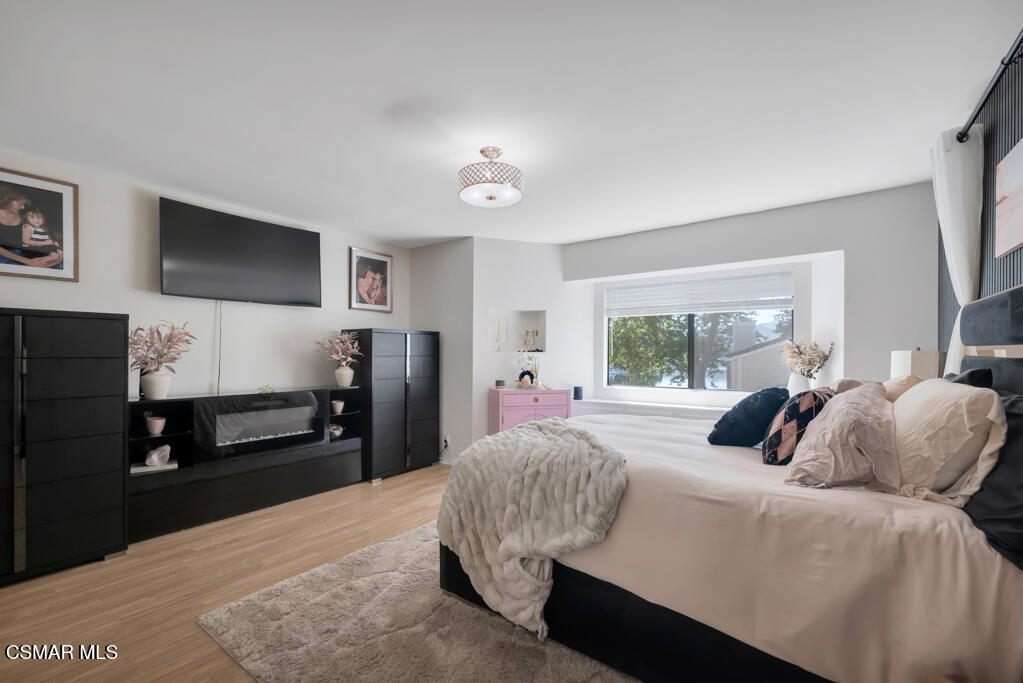 Westlake Bay-728 - 728 - Residential