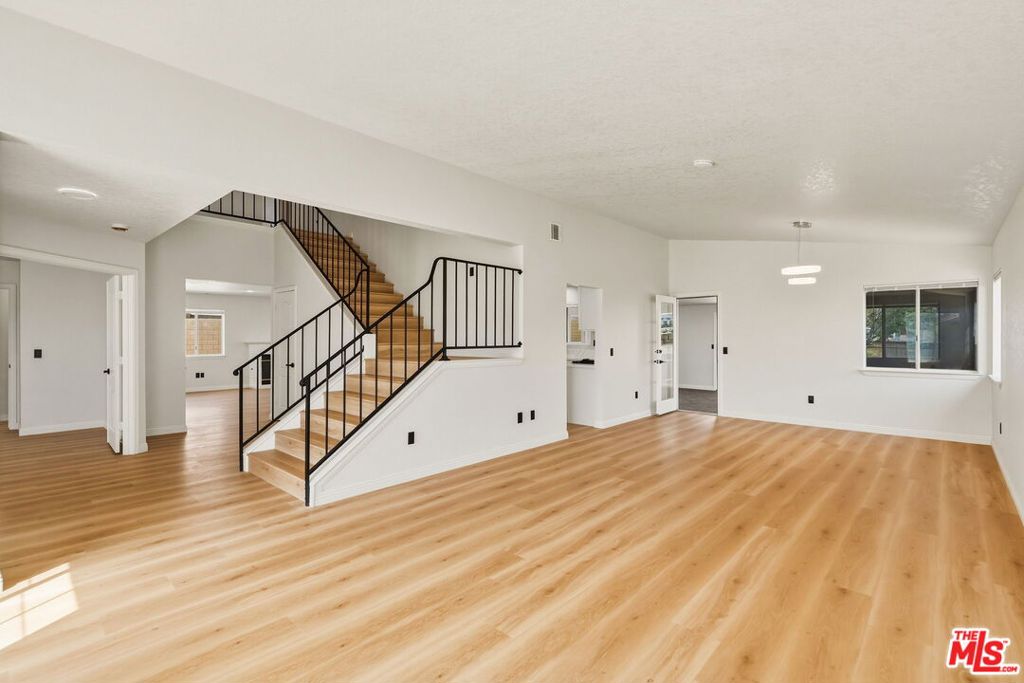 17590 El Cajon Drive