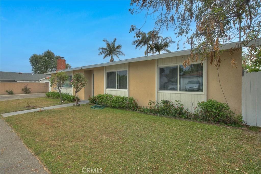 5321 Golden West