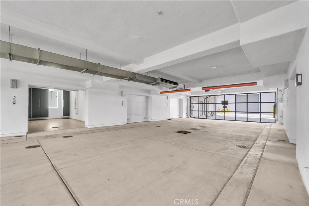 Downtown (DT) - Residential Lease