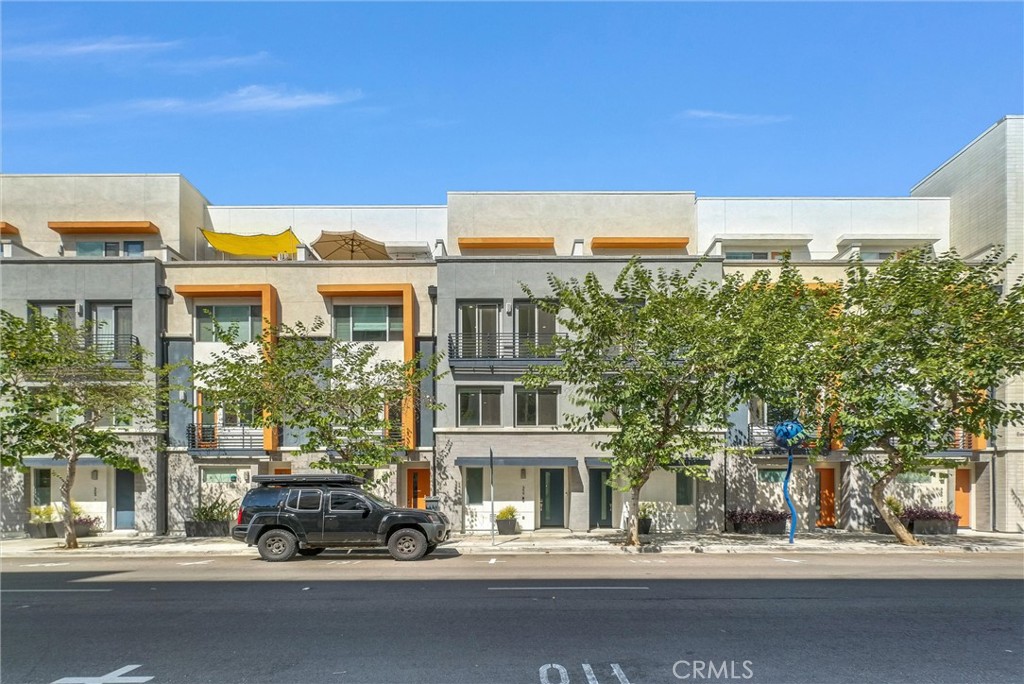 Downtown (DT) - Residential Lease