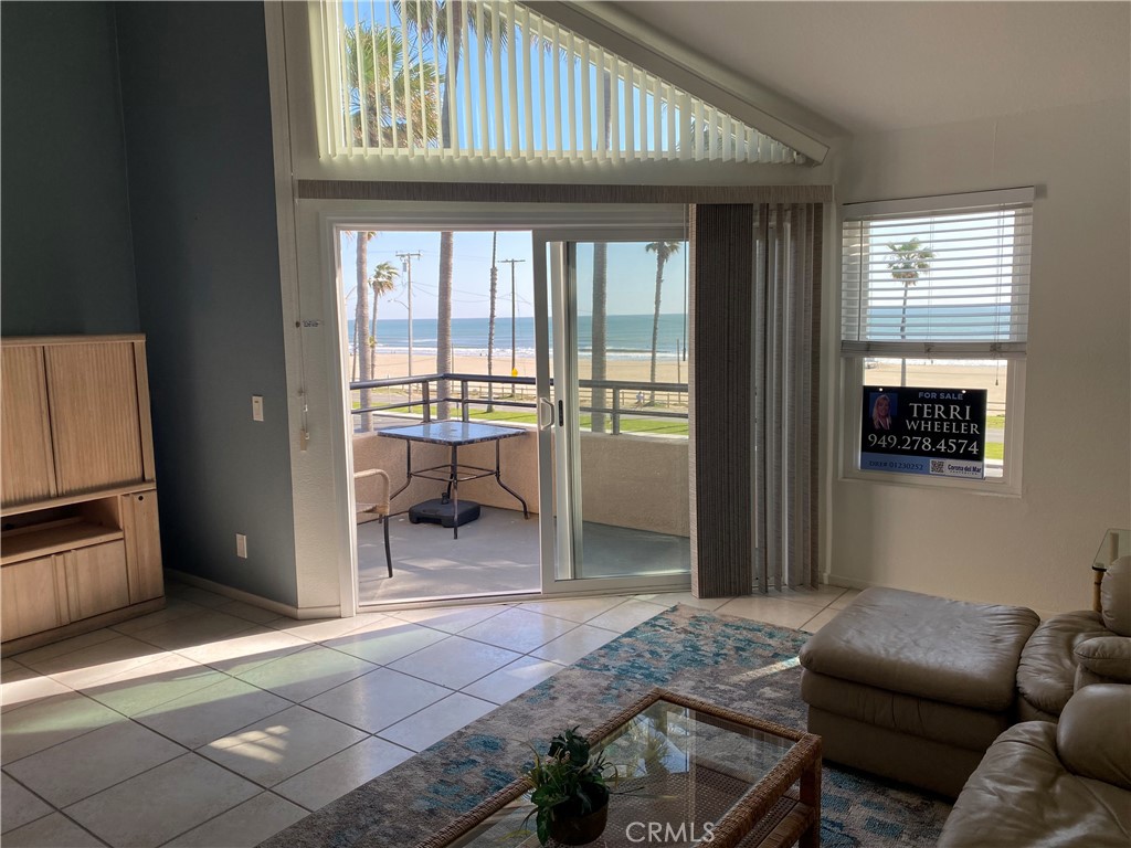 1200 Pacific Coast Hwy SW 314
