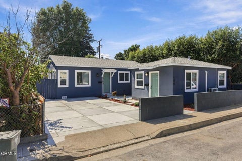 Tiny photo for 108 Barry Drive, Ventura, CA 93001 (MLS # V1-38960)