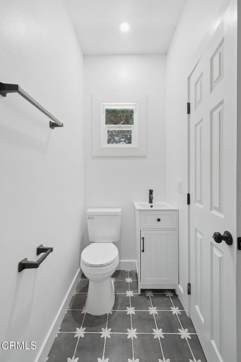 Tiny photo for 108 Barry Drive, Ventura, CA 93001 (MLS # V1-38960)