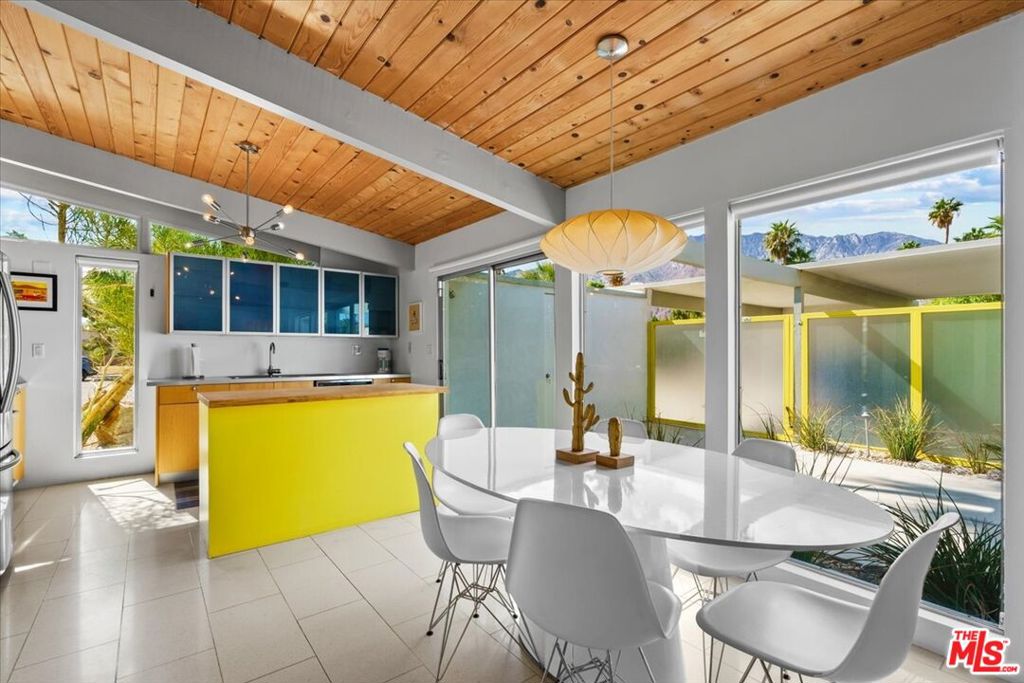 Racquet Club East - Residential