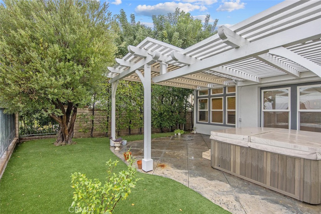 Montanya (MONTA) - Residential